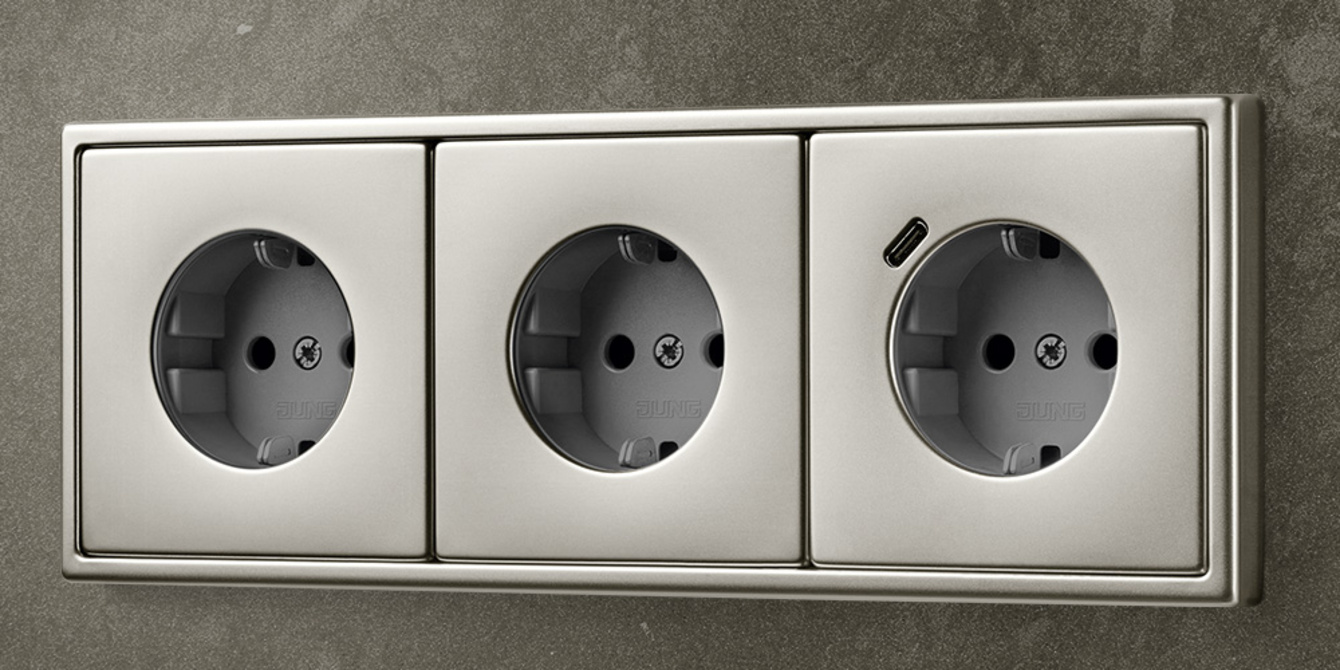 SCHUKO® Steckdosen mit USB bei Smart Project Elektrotechnik in Werneck-Eßleben