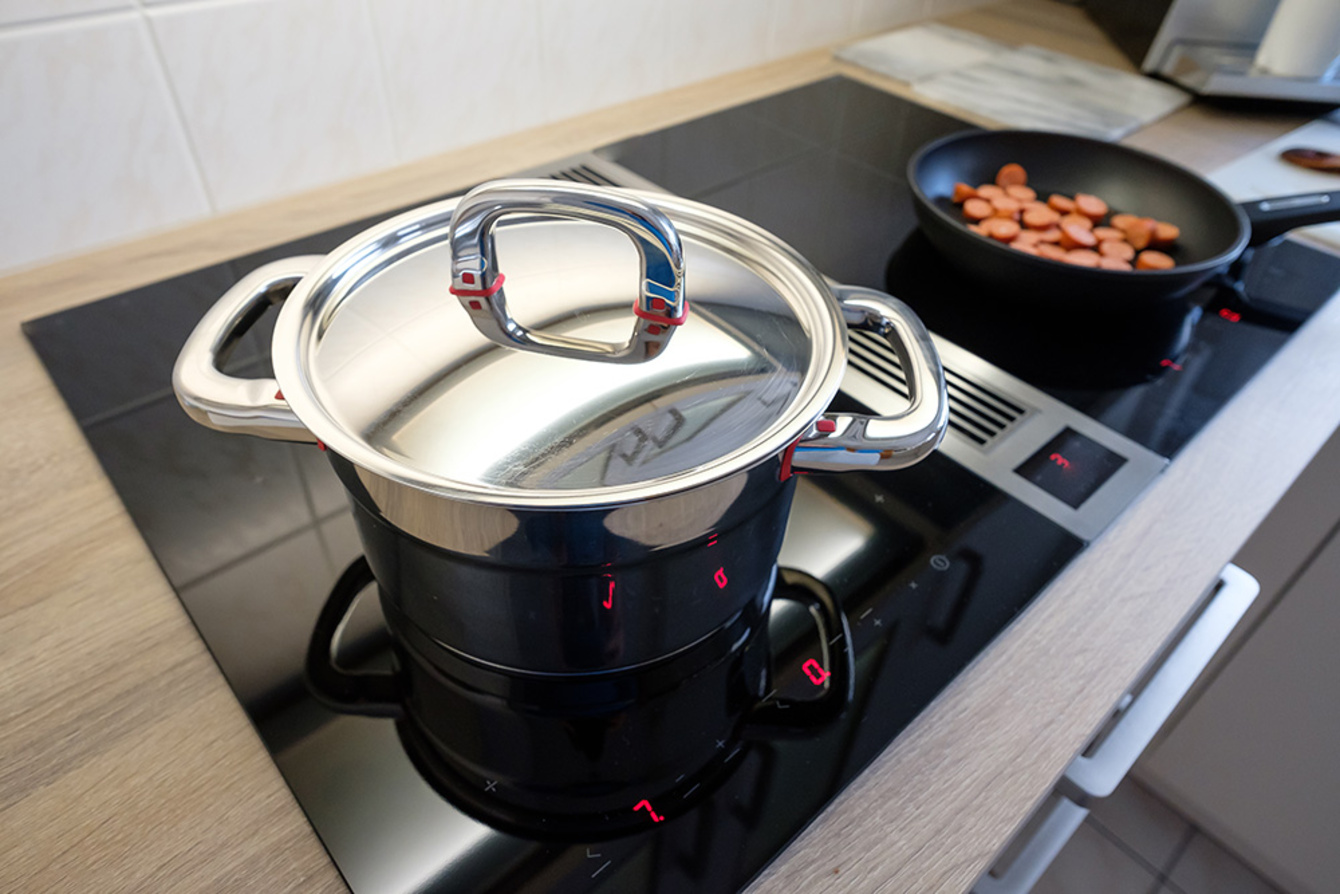 Kochen & Backen bei Smart Project Elektrotechnik in Werneck-Eßleben