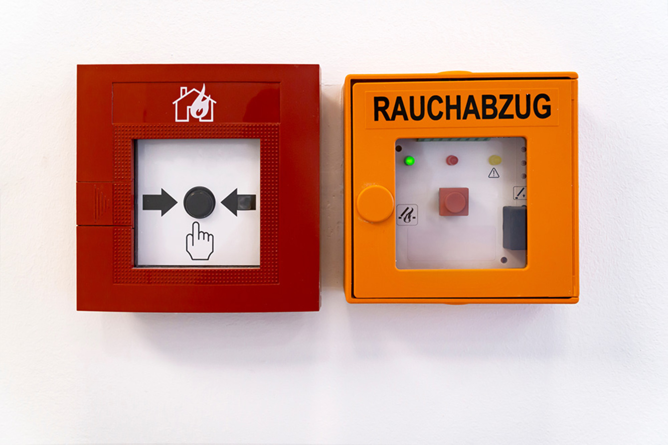 Rauchwärme&shy;abzug bei Smart Project Elektrotechnik in Werneck-Eßleben